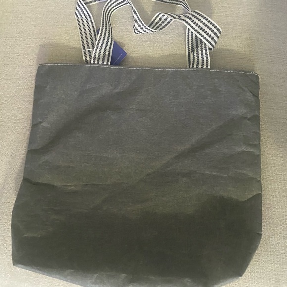 NWT/ HOLO Butterfly Tote Bag - Picture 4 of 5